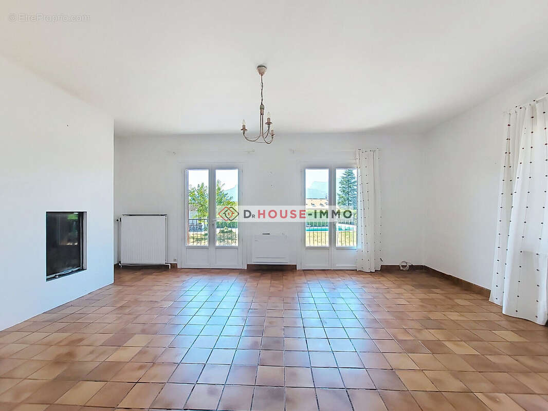 Maison 157 m² à Moirans  - photo 16