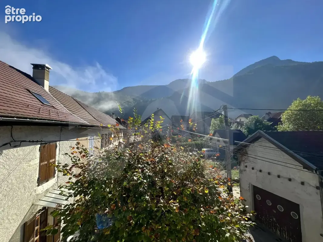 Maison de 94m2 sur 469m2 de terrain avec grange - photo 6