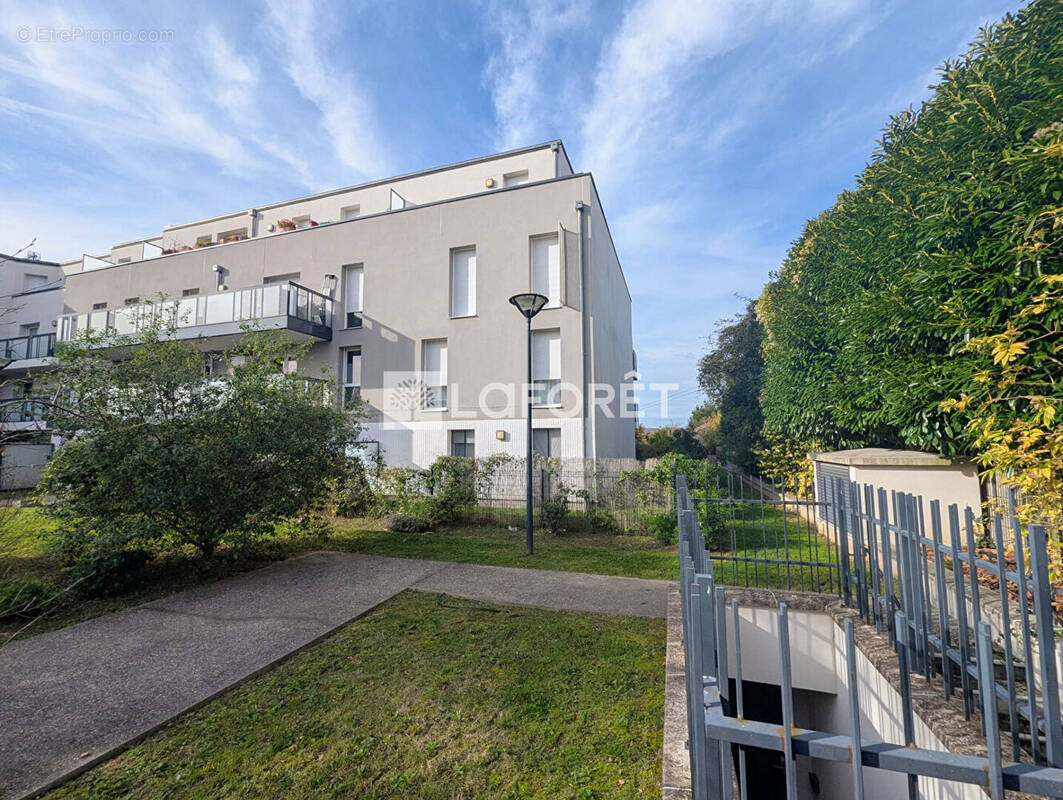 Appartement à VILLIERS-LE-BEL