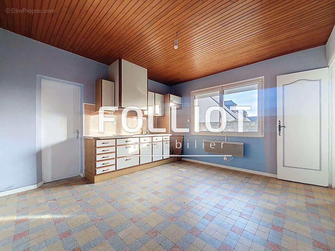 Maison à LA HAYE-DU-PUITS