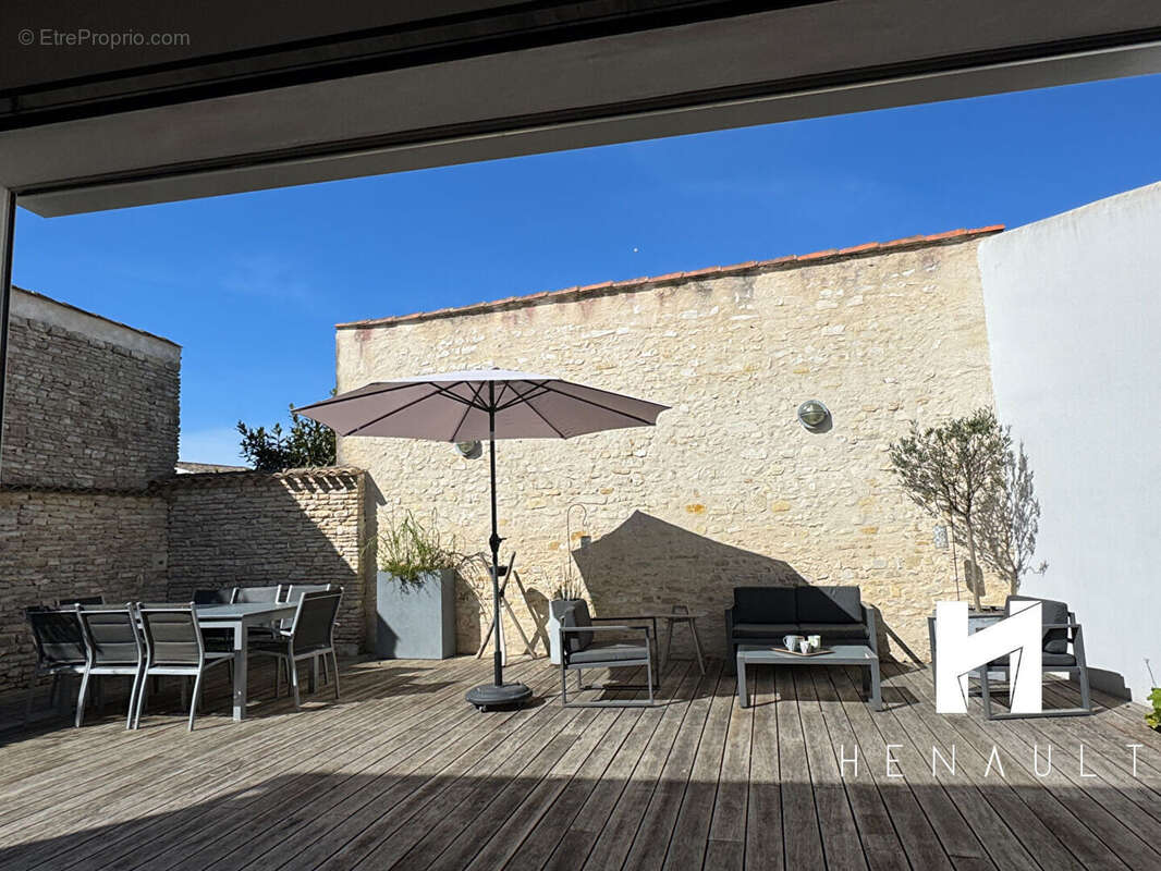 Maison à LA COUARDE-SUR-MER