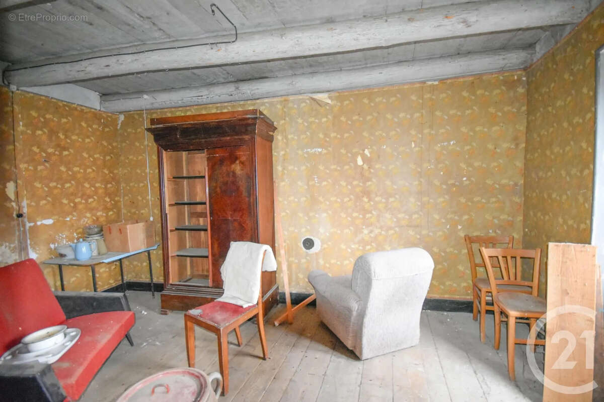 Maison à SALZUIT