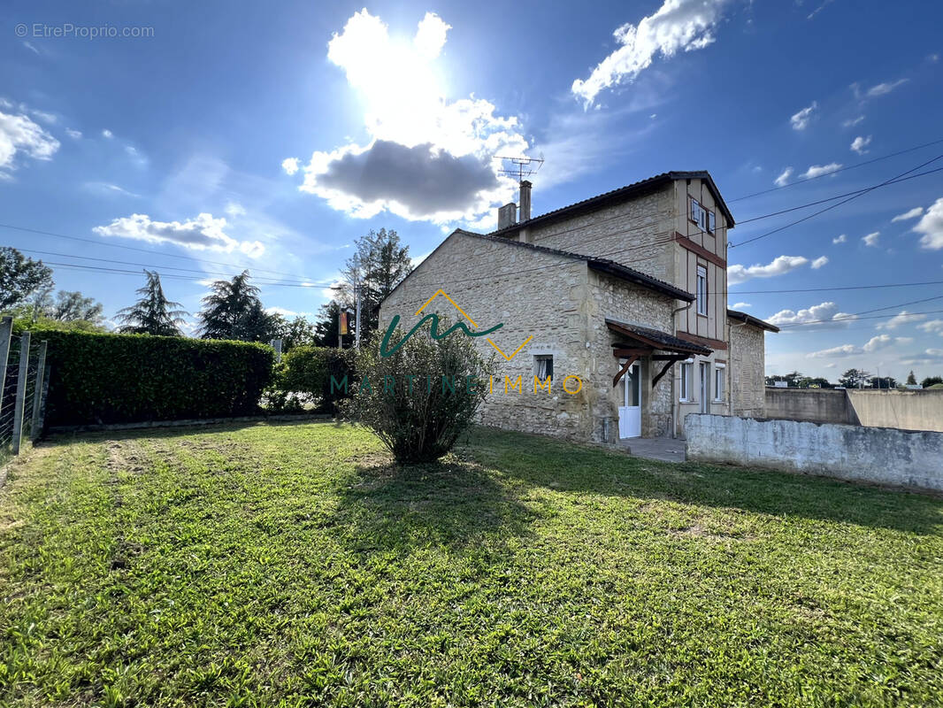 Maison à SAINT-PARDOUX-DU-BREUIL
