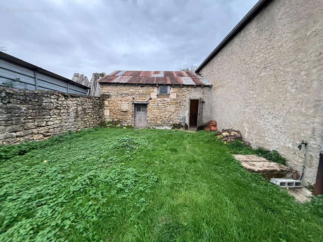 Maison à SERMOISE-SUR-LOIRE