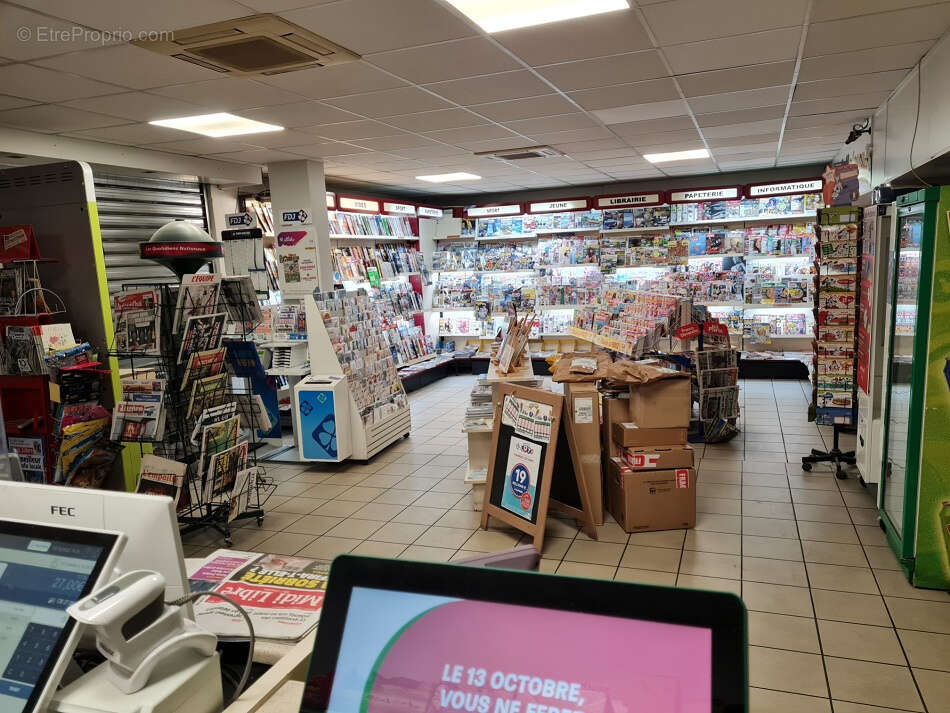 ALES. Belle affaire LOTO-PRESSE dans petit centre commercial tous commerces - photo 6