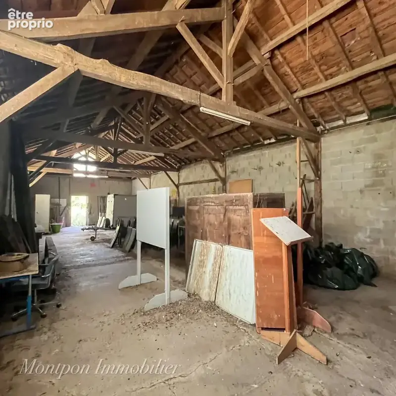 Maison et Hangar isolés - photo 9