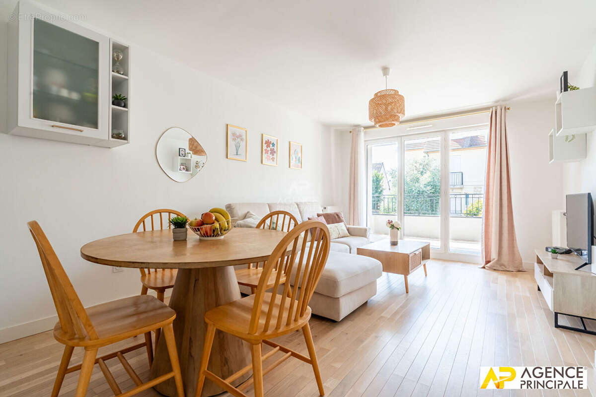 Appartement à MAISONS-LAFFITTE