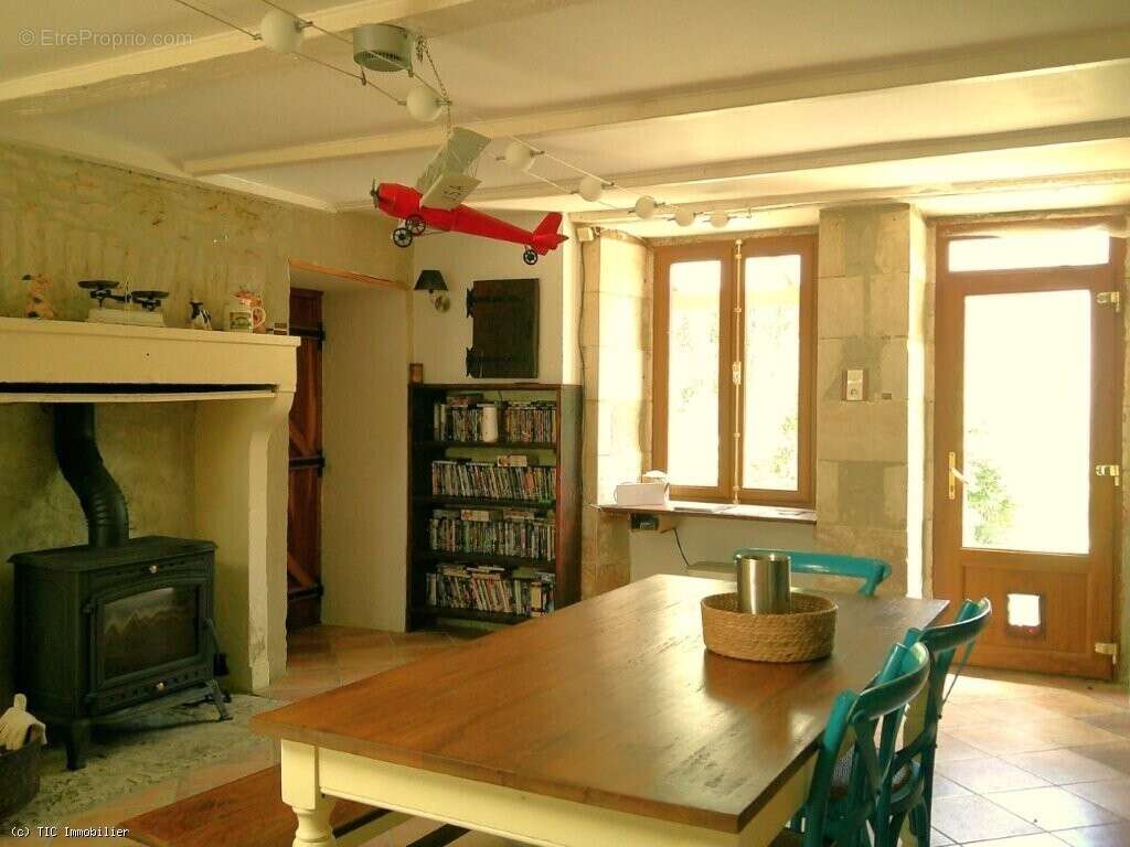 Maison à BLANZAY
