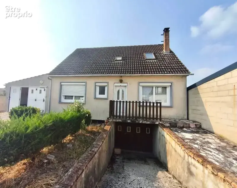 Photo Maison à Estrees-Saint-Denis au prix de 183 000€