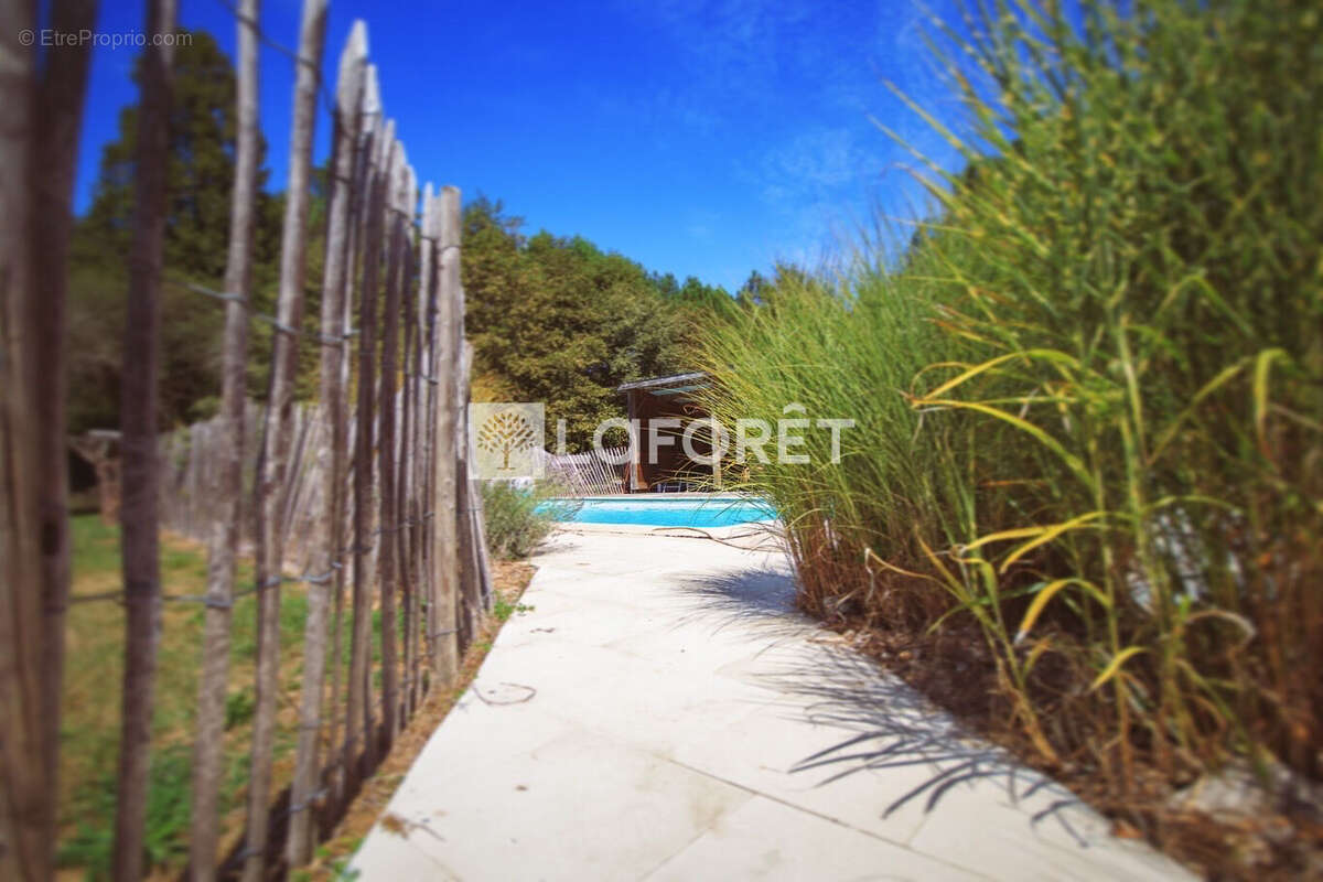 Maison à CASTELJALOUX