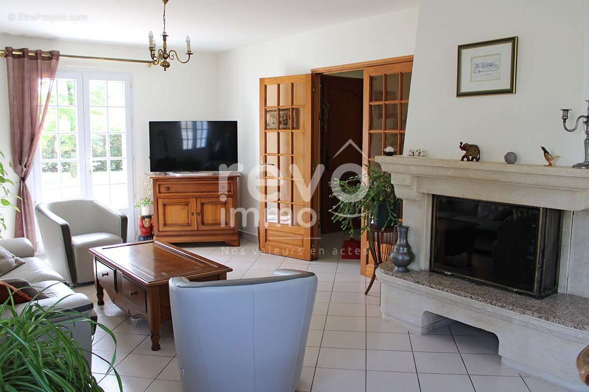 Maison à TREILLIERES