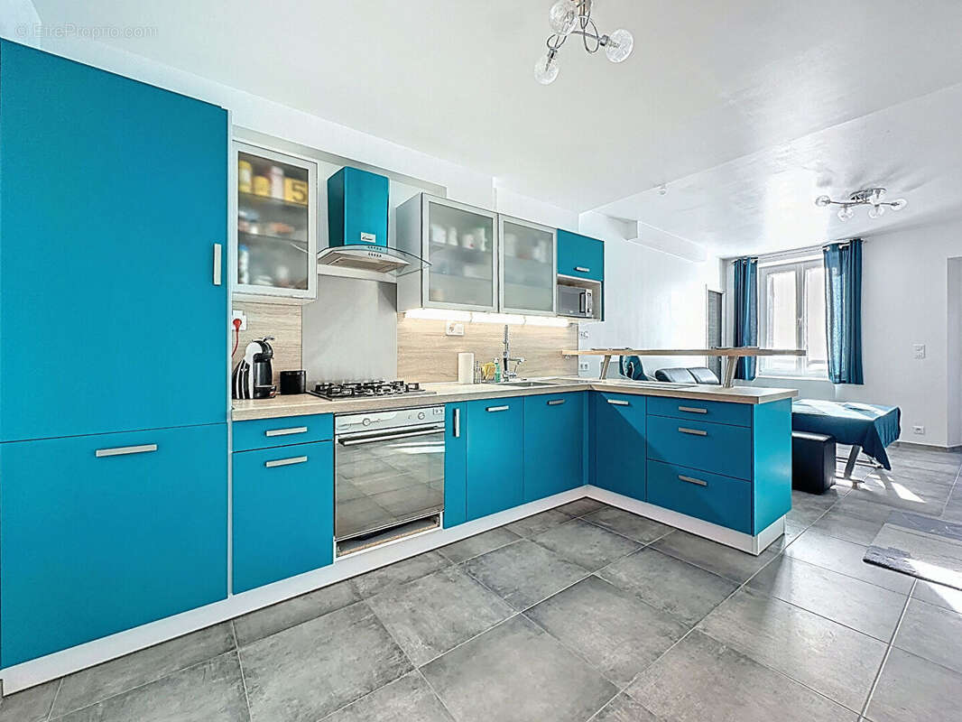 Maison à CERNAY-LA-VILLE