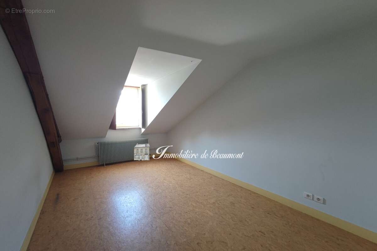 Appartement à BEAUMONT-LE-ROGER