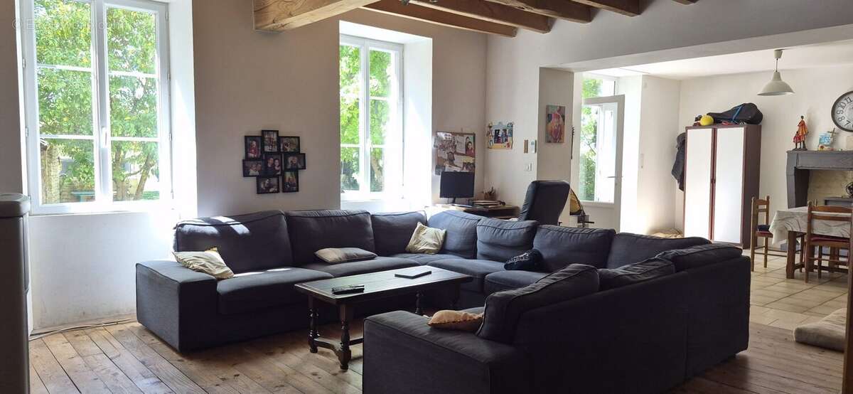 Maison à PAILLE