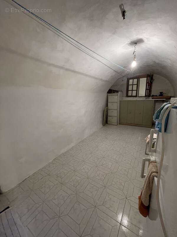 Maison de village avec cave - photo 5