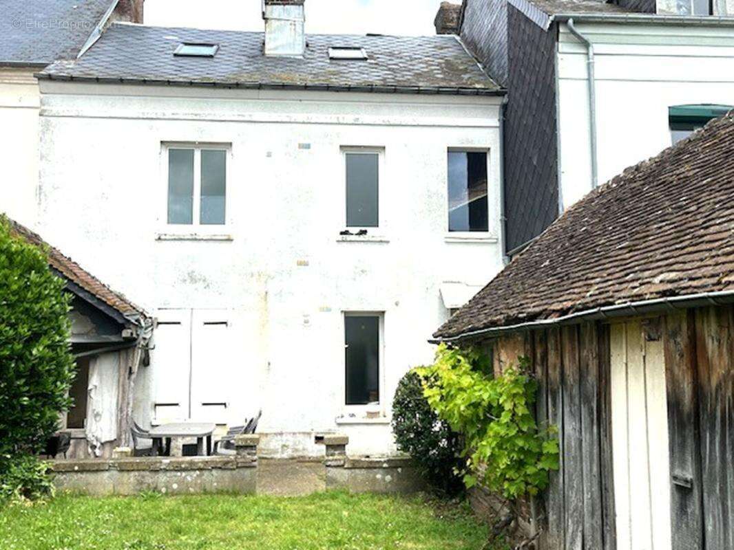 Immeuble 3 appartements en centre ville de gournay en bray - photo 2