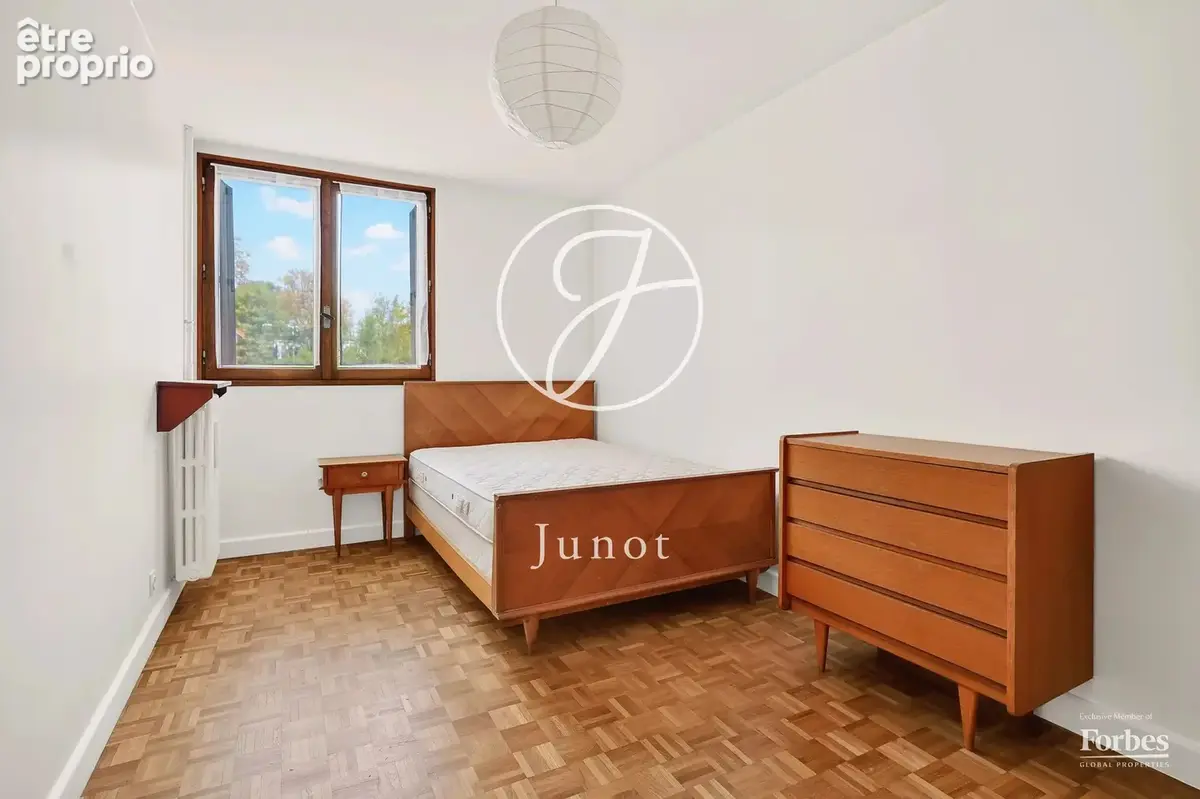 Versailles - MONTREUIL - Appartement familial - 110 m² - 3 chambres - Balcon - photo 12