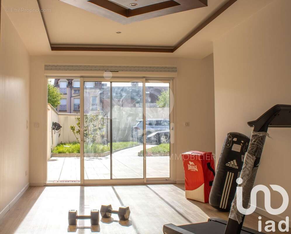 Photo 7 - Maison à MANTES-LA-VILLE