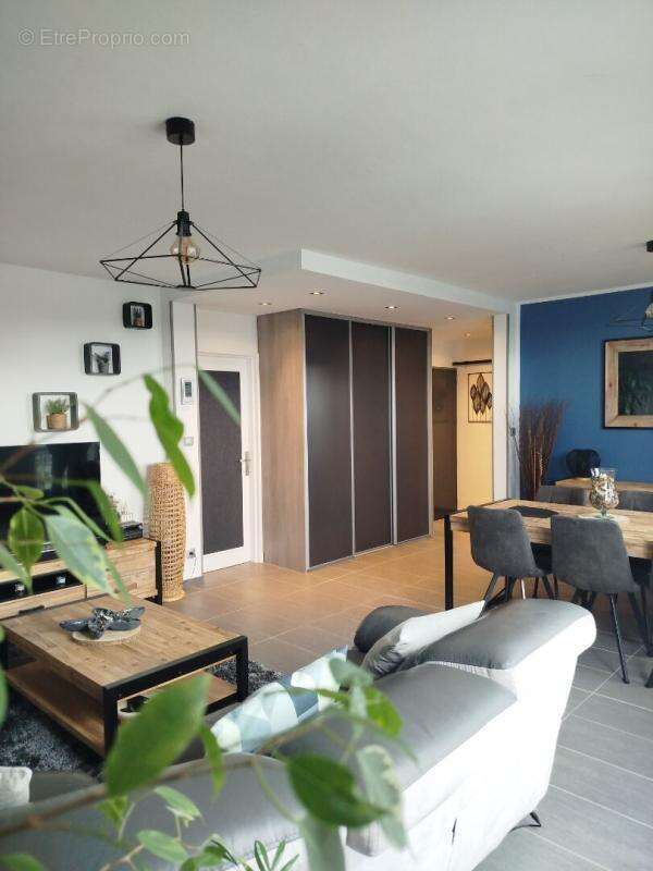 Appartement à JOUE-LES-TOURS