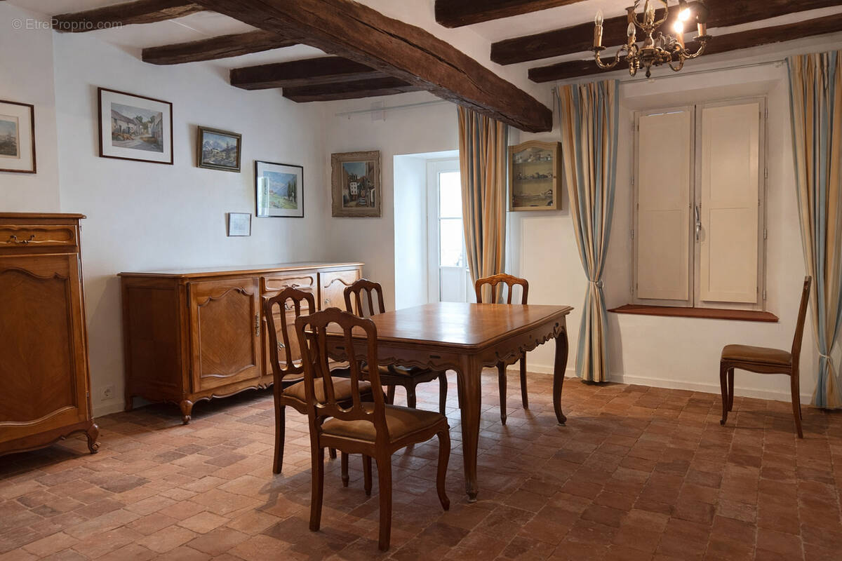 Maison à LOCHES