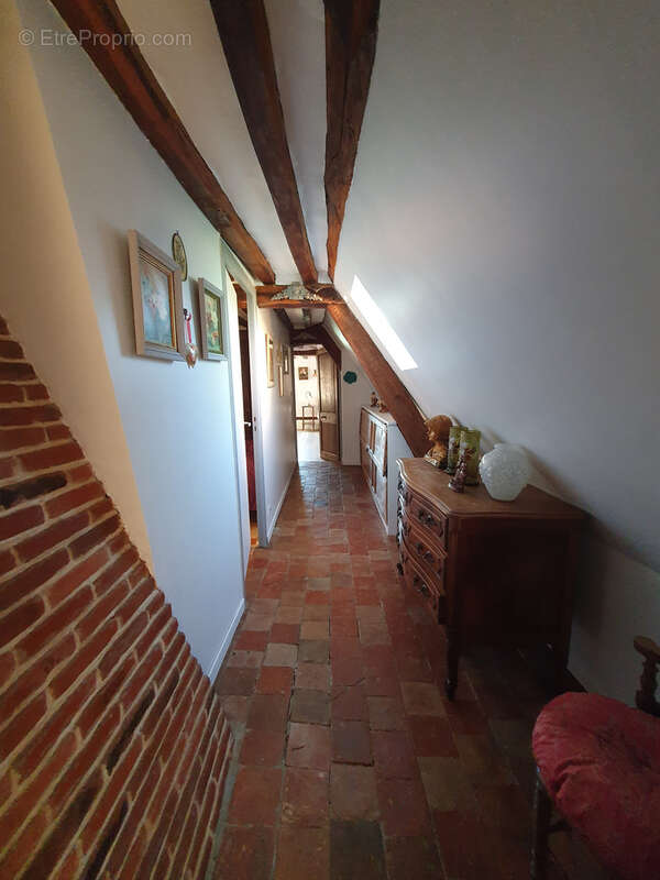 Maison à CORMEILLES