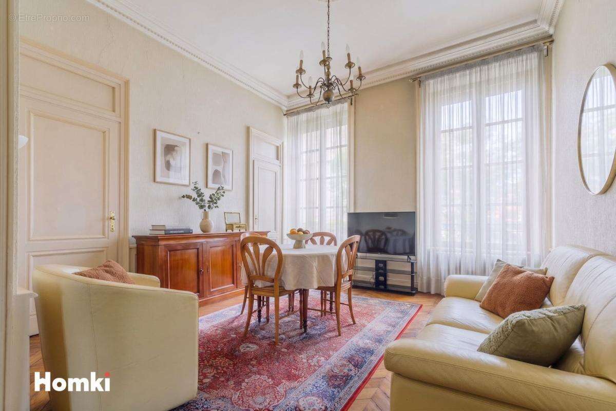 Appartement à LYON-7E