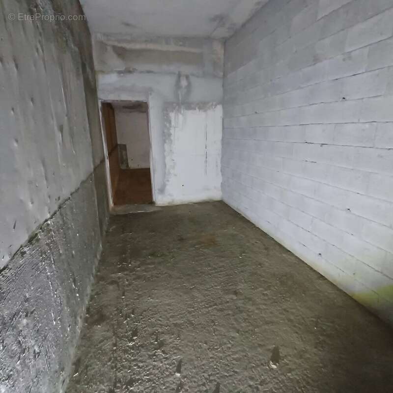 Parking à BEAULIEU-SUR-MER