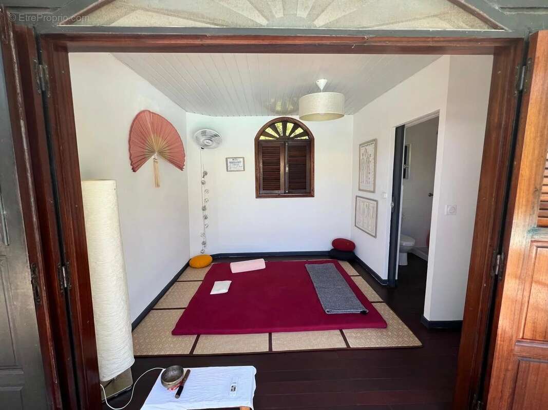 Maison à MACOURIA