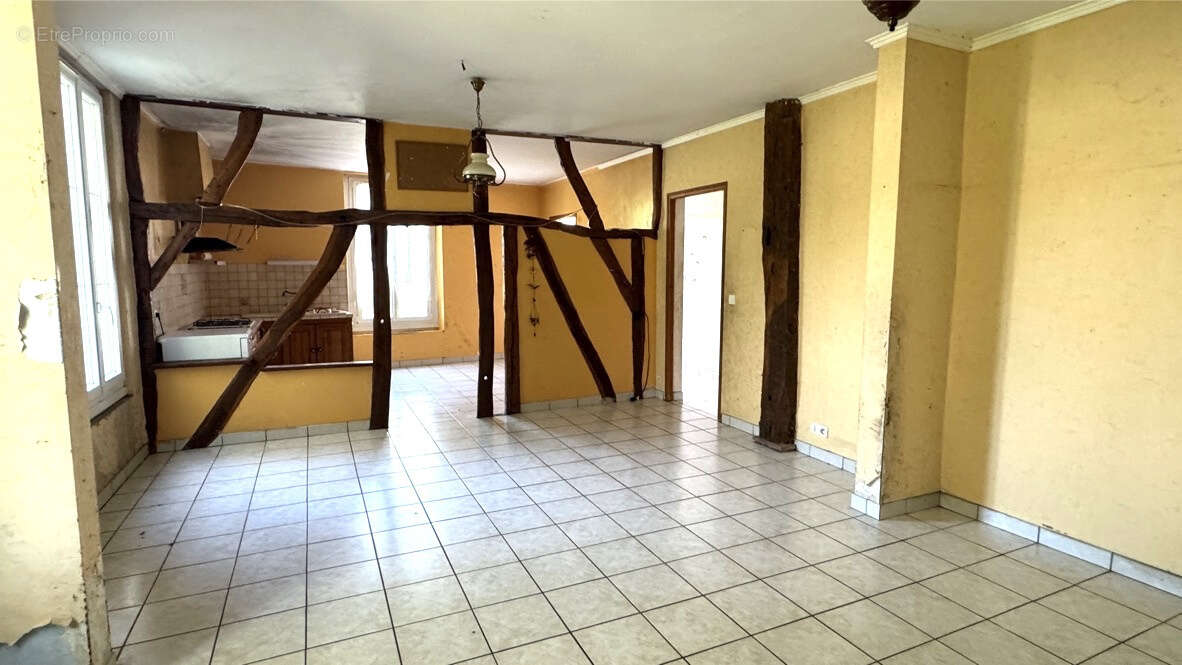 Maison à SAINT-BARTHELEMY-D'AGENAIS