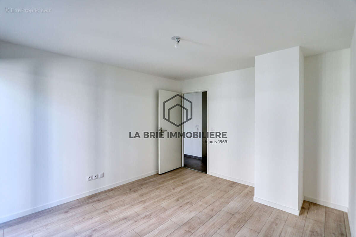 Appartement à VILLIERS-SUR-MARNE