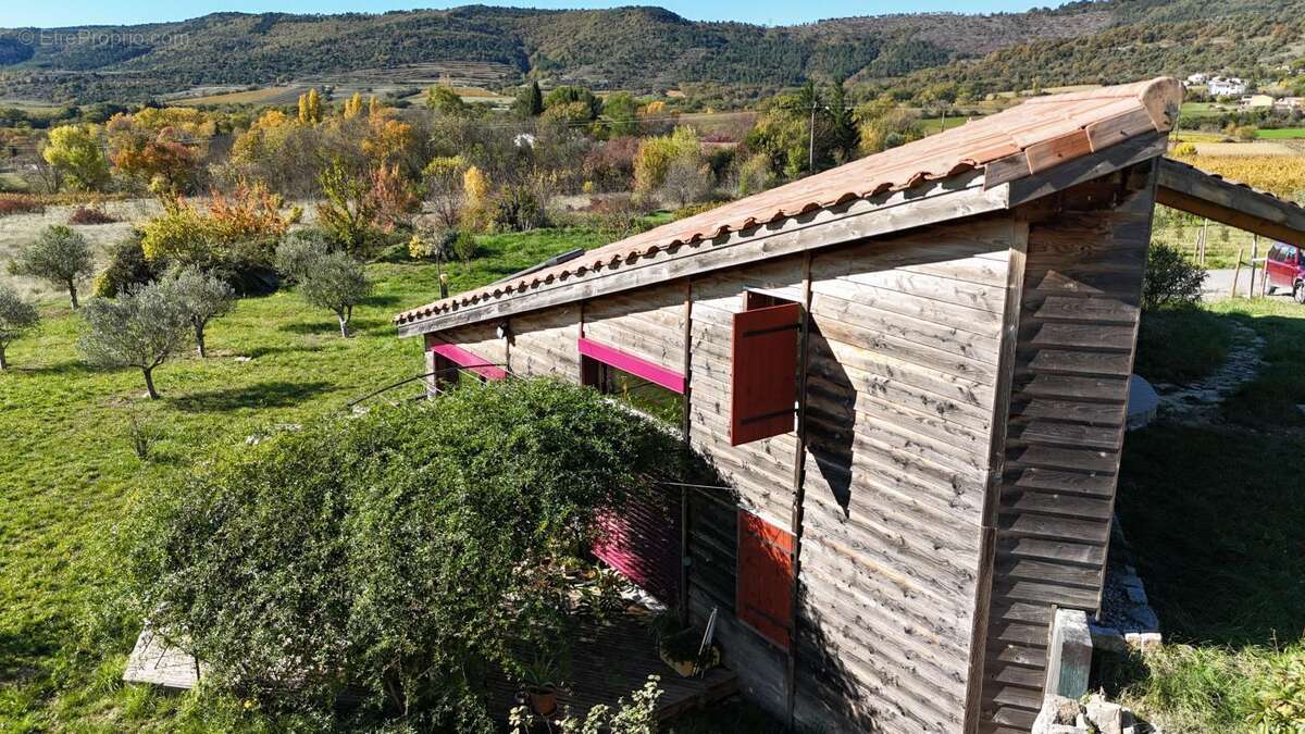 Maison à ALBA-LA-ROMAINE