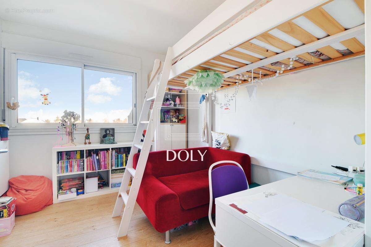 Appartement à RUEIL-MALMAISON