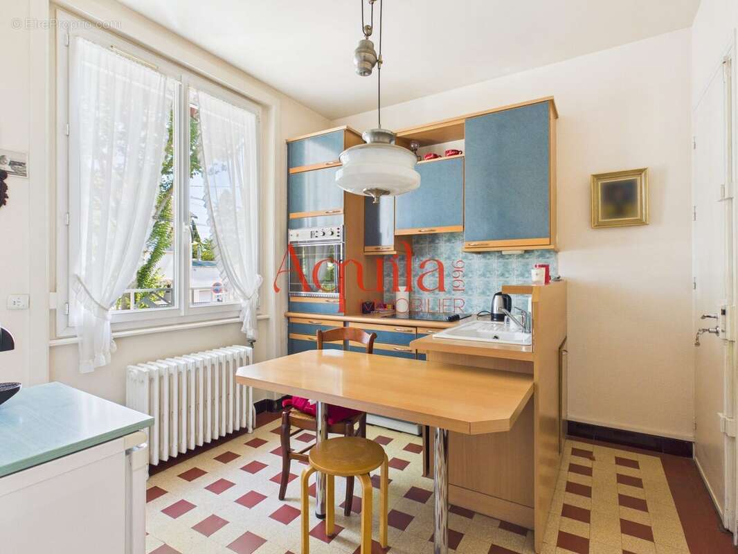 Maison 91 m² à Bron  - photo 7