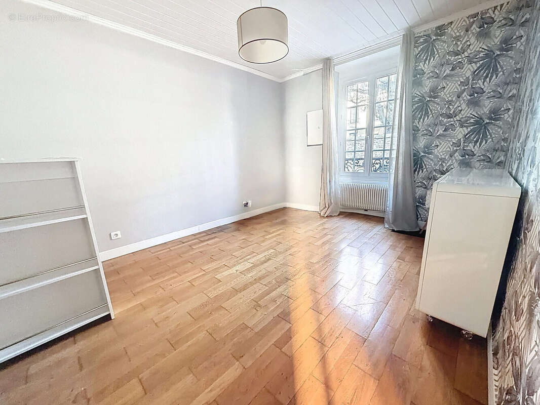 Appartement à NEUILLY-PLAISANCE