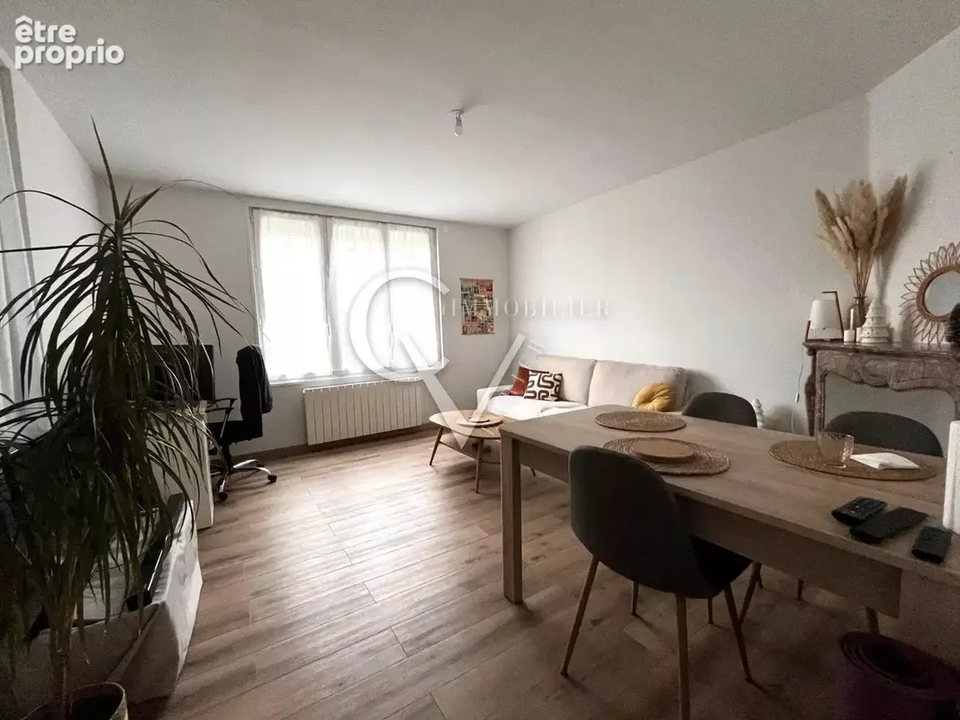Appartement 6 pièces 137 m² à vendre à Gisors (27140) - photo 2