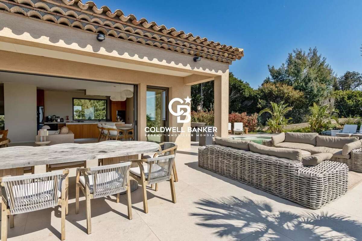 Maison à RAYOL-CANADEL-SUR-MER