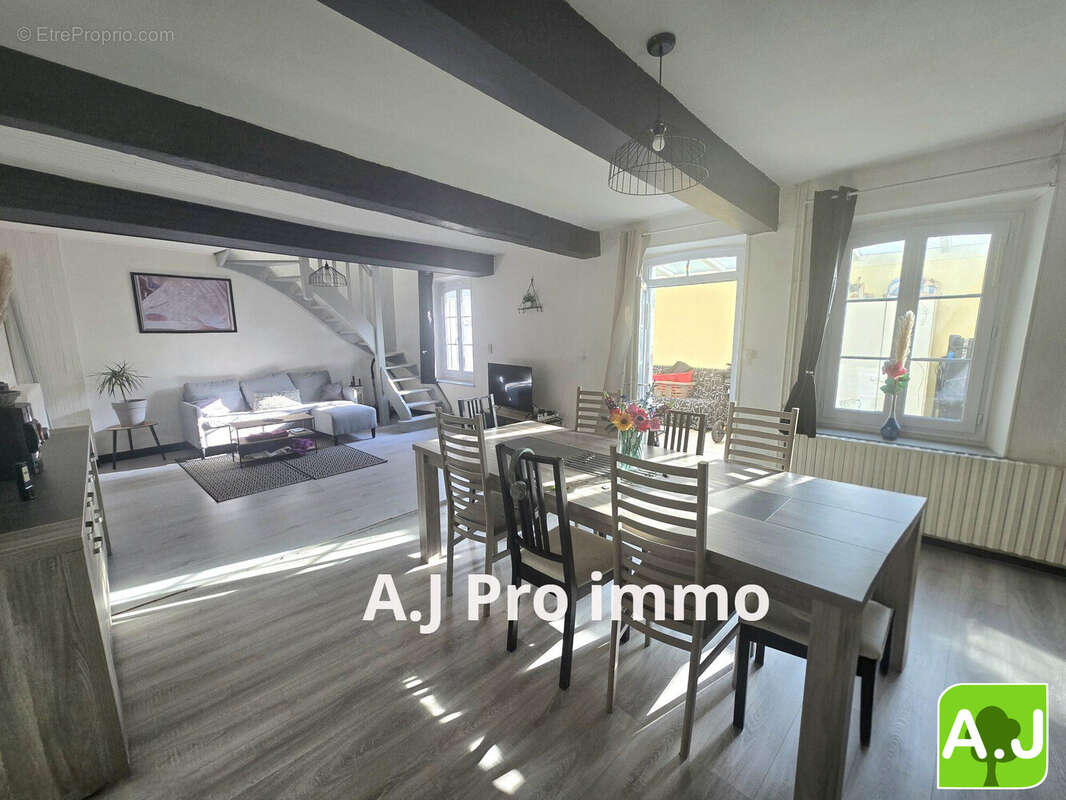 Maison à MARCILLY-SUR-EURE