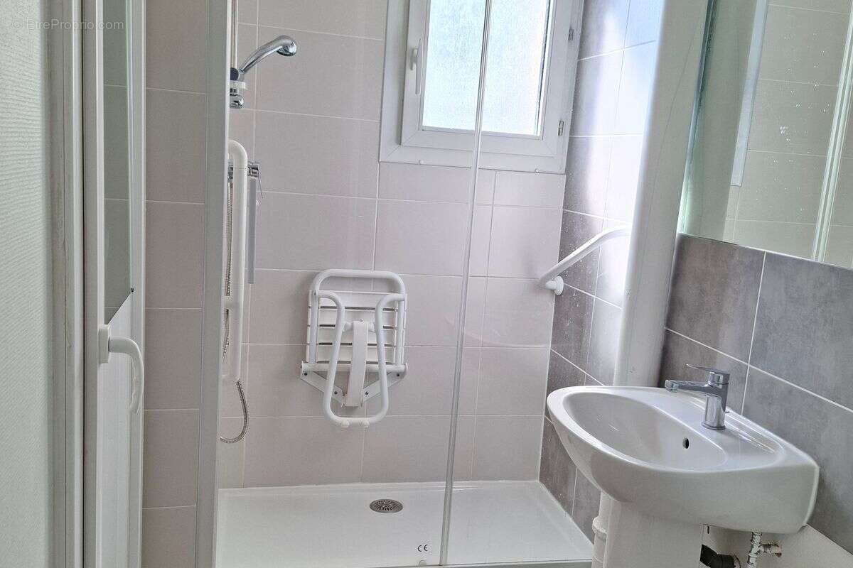 Appartement à FONTAINES-SUR-SAONE