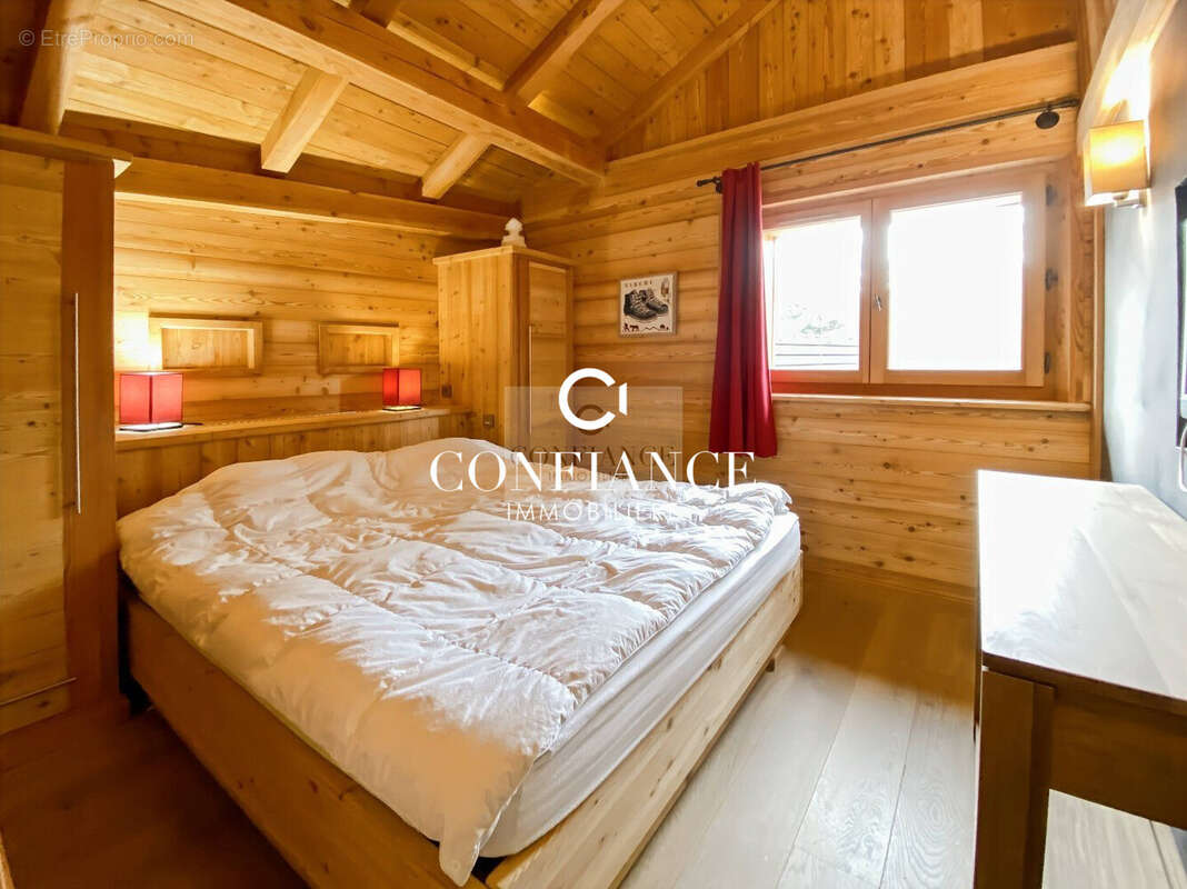 Maison 180 m² à Saint-Etienne-De-Tinee  - photo 6