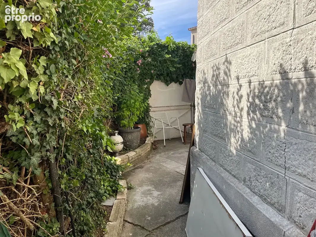 Maison des années 30 avec travaux, dans le quartier privilégié du Jardin Parisien. - photo 15