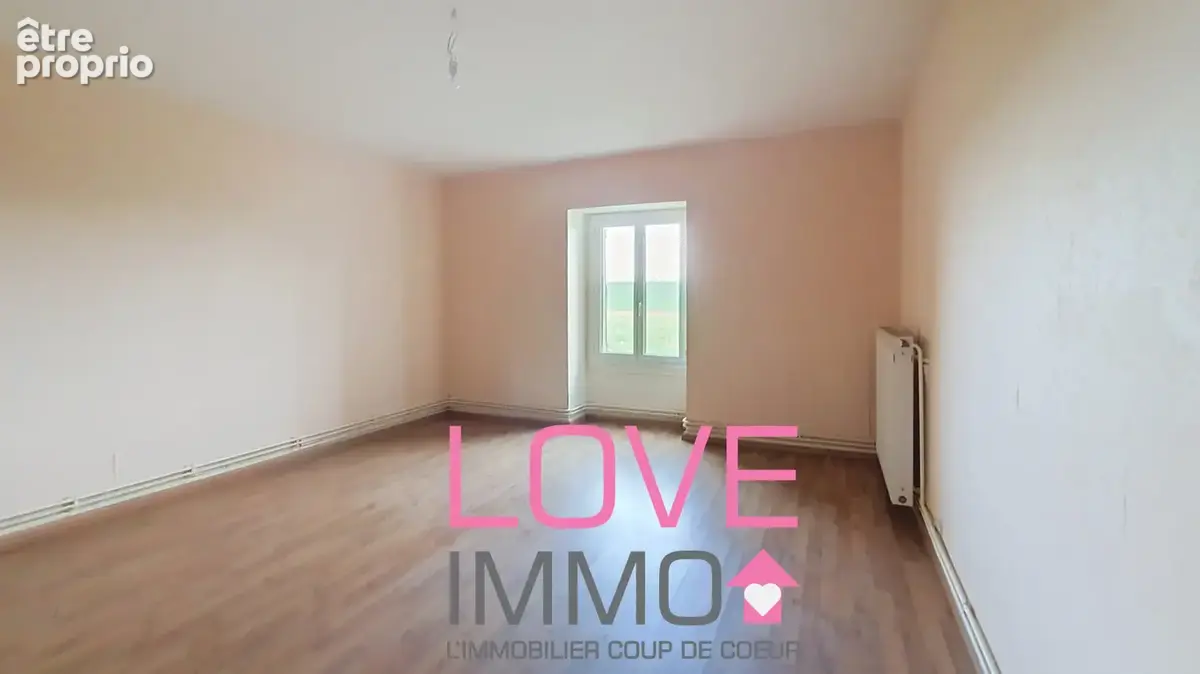 Maison avec de nombreuses dépendances et 18000 m2 de parcelle - photo 12