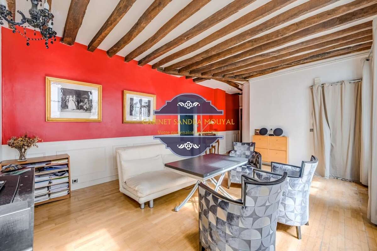 Appartement à PARIS-3E