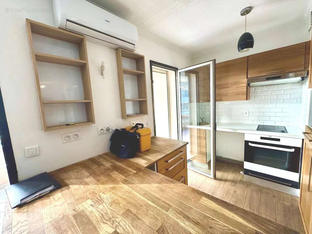 Appartement à LE CANNET