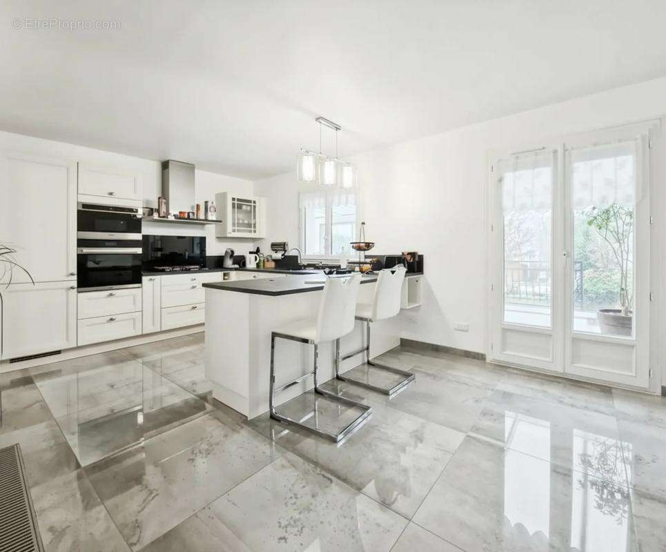 Maison à VILLEPARISIS