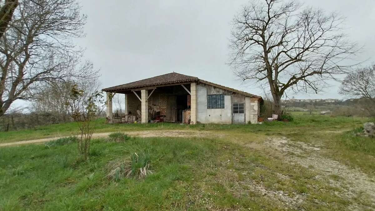 Maison à PUYLAROQUE