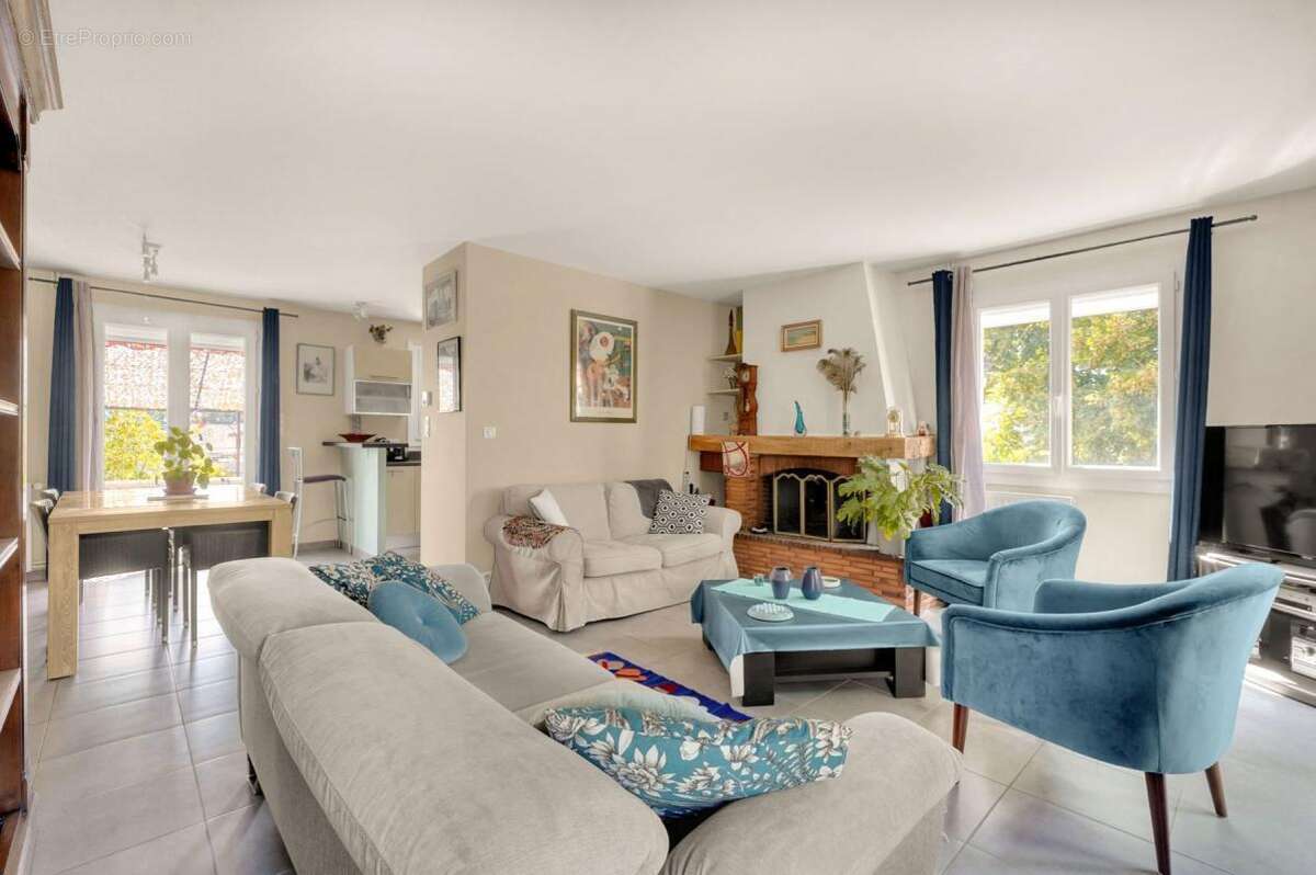 Maison à SAINT-ORENS-DE-GAMEVILLE