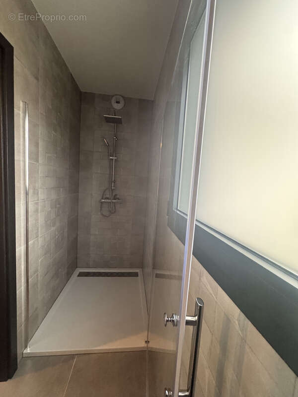 Maison à VETRAZ-MONTHOUX