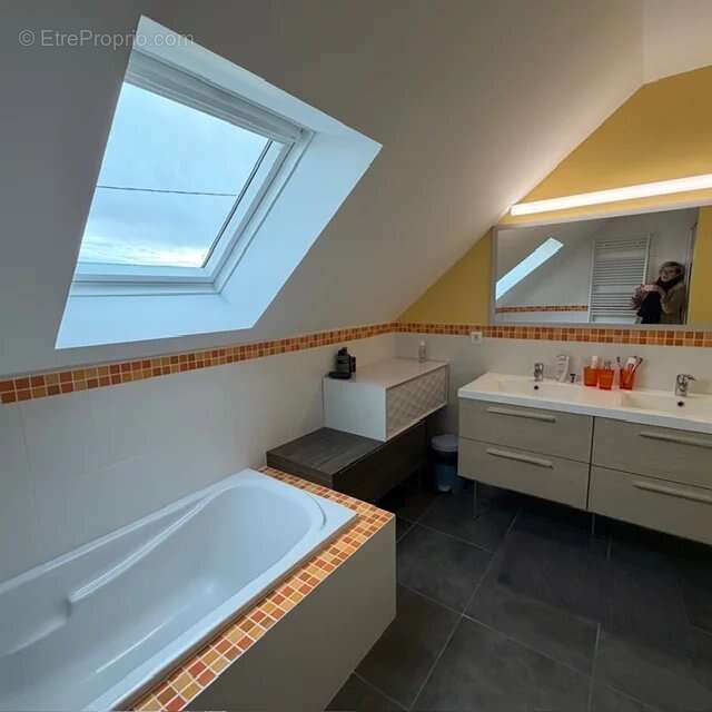 Maison à SAULON-LA-RUE