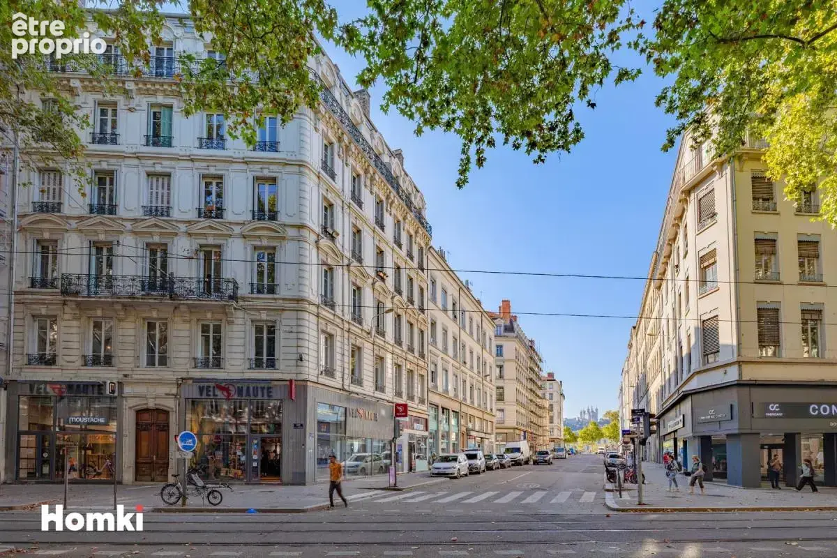 Lyon 3ᵉ – Cours de la Liberté  Appartement T4 – 97 m² Balcon et cave - photo 11