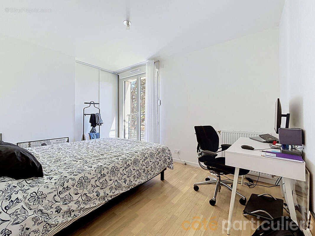 Appartement à SAINT-MAUR-DES-FOSSES